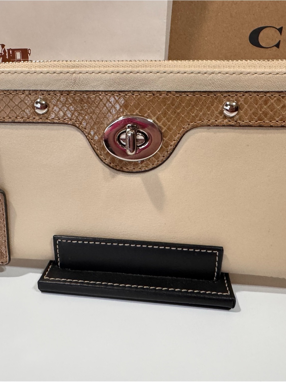 Coach Penelope Turnlock Wristlet